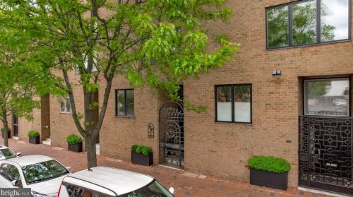 331 2nd St, Philadelphia PA 19122-3324 exterior