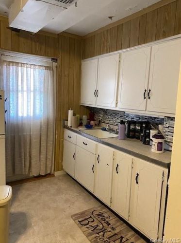 903 Brinsmade Ave, Bronx NY 10465-1903 exterior