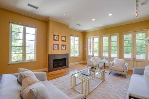 2203 Allen St, Dallas TX 75204-2609 exterior