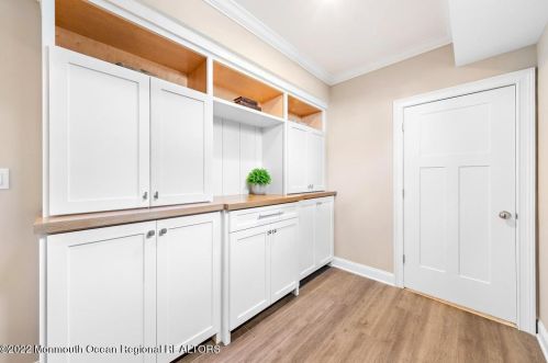 33 Park Ave, Locust NJ  07760-1523 exterior