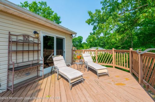 332 Bayberry St, Browns Mills NJ  08015-1343 exterior