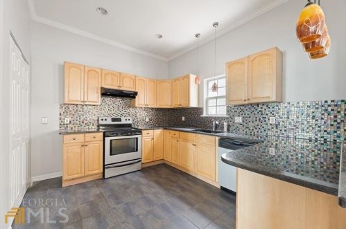 606 Irwin St, Atlanta GA  30312-1630 exterior