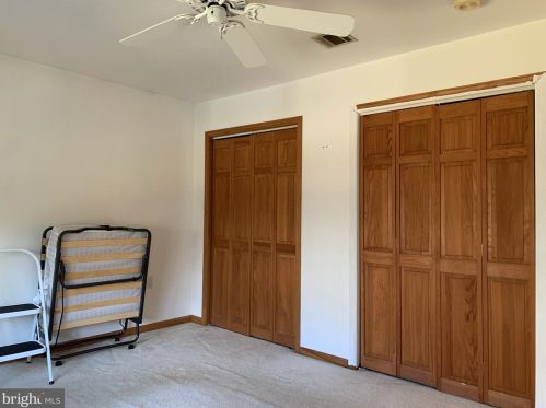 6 Kari Ct, Jackson Twp NJ 08527-1377 exterior