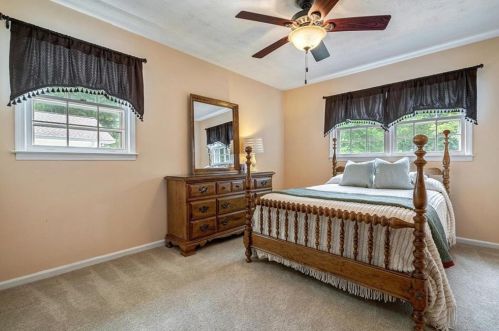 3559 Hidden Acres Dr, Atlanta GA 30340-4449 exterior