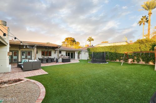 4507 Cheery Lynn Rd, Phoenix AZ 85018-6448 exterior