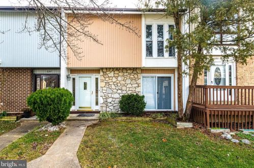 6349 Rockshire St, Alexandria, VA 22315-3405