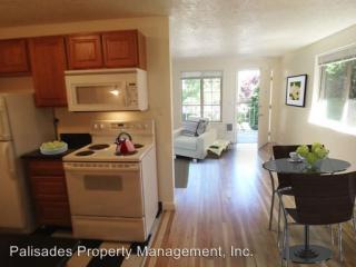 715 29th Ave, Portland OR  97214-3027 exterior