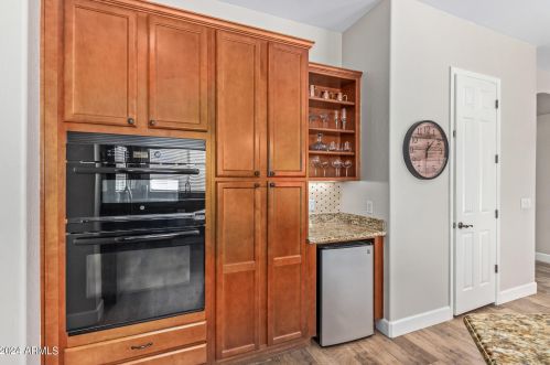 1623 Kaibab Dr, Chandler AZ 85249-3071 exterior