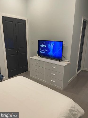 1446 Franklin St, Philadelphia PA  19122-3612 exterior