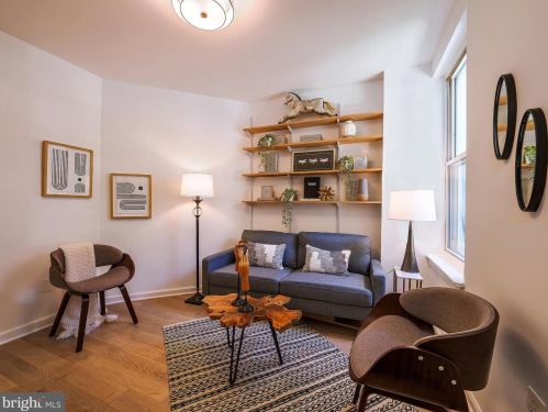 780 Lamont St, Washington DC  20010-1527 exterior