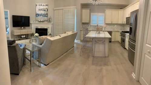 216 Highpointe Dr, Pittsburgh PA  15220-1830 exterior