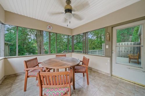 1348 Merry Ln, Atlanta GA 30329-3906 exterior