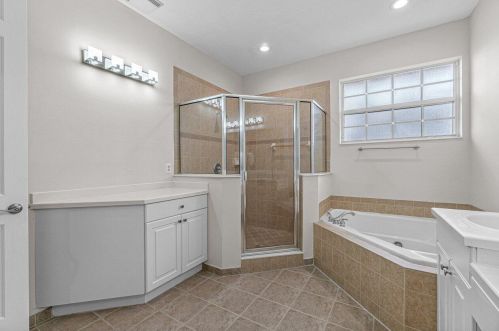 57 Lancaster Rd, Boynton Beach FL 33426-8431 exterior