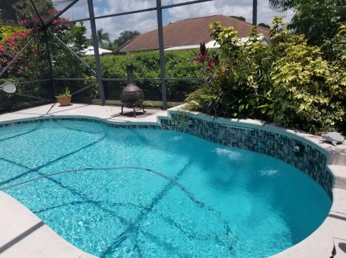 233 Walters Ter, Fort Pierce FL 34983-3733 exterior