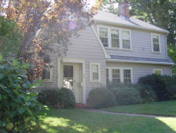 69 Kingswood Rd, Newton, MA 02466-1013