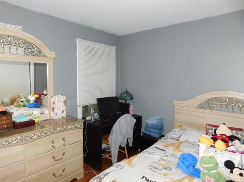 3 Columbus Ave, Providence RI 02911-2442 exterior