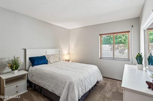 8834 27 St, Tucson AZ 85711-5609 exterior