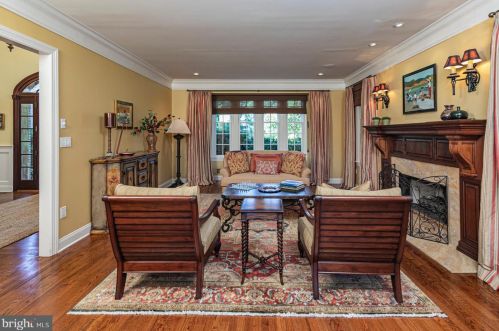 51 Grasmere Way, Princeton NJ 08540-7548 exterior