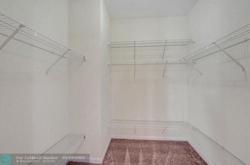 2401 7 St, Boynton Beach FL 33426-8783 exterior