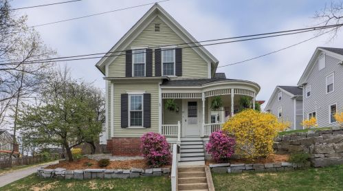 20 Tahanto St, Concord, NH 03301-4170