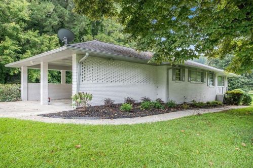 560 Lynn Valley Rd, Atlanta GA  30311-2331 exterior