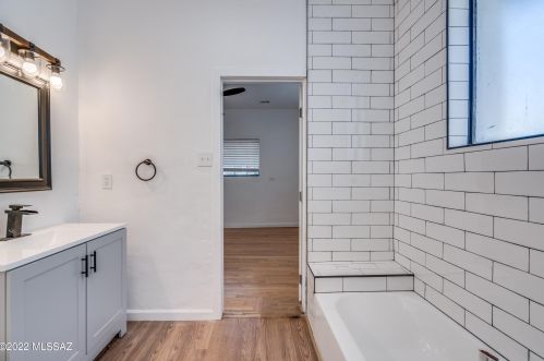 823 Arizona Ave, Tucson AZ  85705-7733 exterior