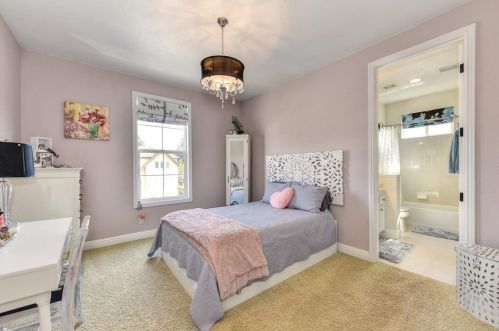 1009 Sandwick Way, Folsom CA 95630-6127 exterior