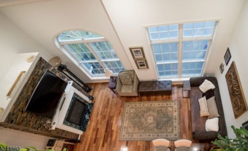 508 Donato Cir, Scotch Plains NJ 07076-1073 exterior