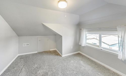 2713 77 Ave, Chicago IL 60707-1406 exterior