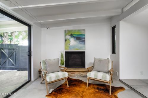 5721 10th St, Phoenix AZ  85014-2213 exterior