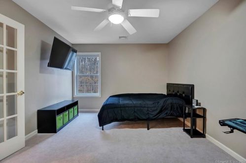 239 Mack Rd, Exeter CT 06249-1720 exterior