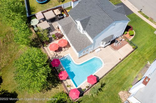 30 Emily Dr, Old Bridge NJ 08857-3811 exterior