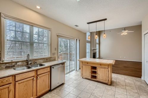 5006 Bright Hampton Dr, Atlanta GA 30339-1956 exterior