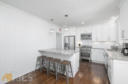 1630 Clifton Rd, Atlanta GA 30329-4019 exterior