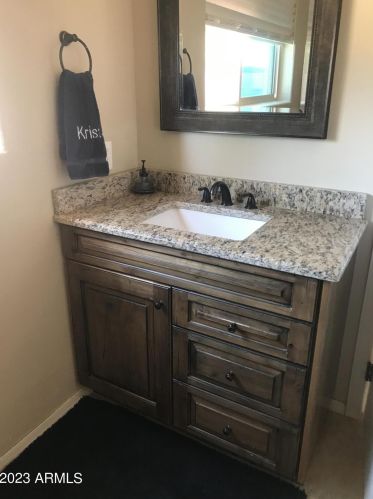 36236 11 Ave, Phoenix AZ 85013-3074 exterior