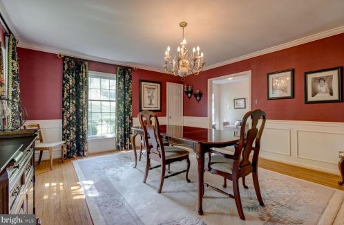 5 Lakewood Dr, Media PA exterior