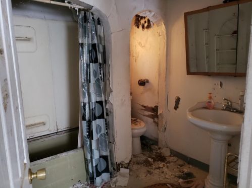 1362 Chase St, Gary IN 46404-2057 exterior