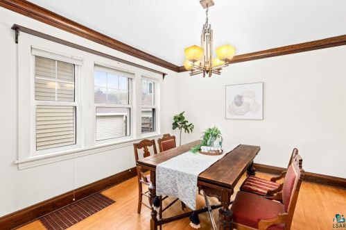 406 43 Ave, Duluth MN 55807-1555 exterior