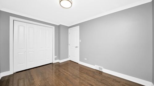 5348 Damen Ave, Chicago IL  60625-1123 exterior