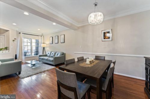 43 Caleb Ln, Princeton NJ 08540-6136 exterior