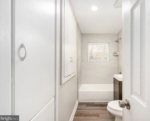 5710 Larpin Ln, Alexandria VA 22310-1249 exterior