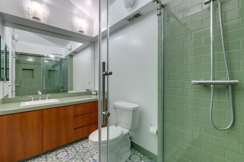 541 Arlington Pl, Chicago IL 60614-5916 exterior