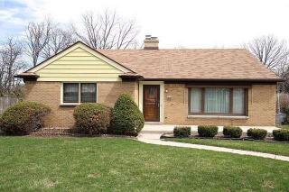 2634 52, Milwaukee WI  53219-2282 exterior