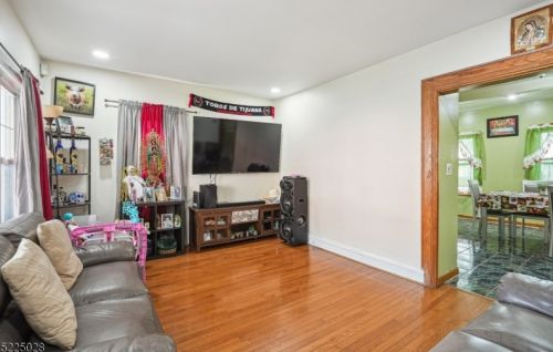 316 9th St, Paterson NJ  07508-2118 exterior