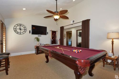 867 Mandalay Bch Rd, Oxnard CA 93035-1078 exterior