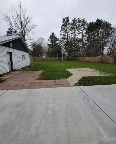 909 Henderson St, Big Rapids MI 49307-1144 exterior