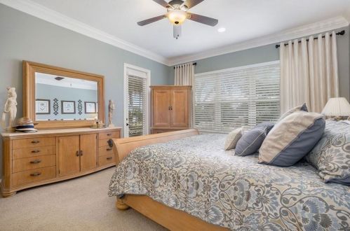 25601 Hawks Run Ln, Mount Plymouth FL 32776-7746 exterior