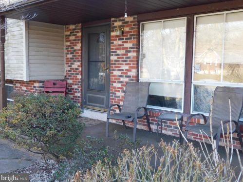 442 Moyer Rd, Pottstown, PA 19464-1020