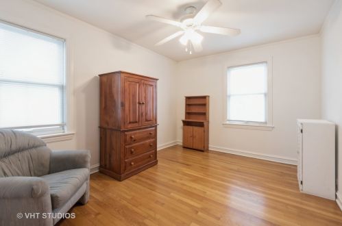 6353 Le Mai Ave, Chicago IL 60712-3013 exterior