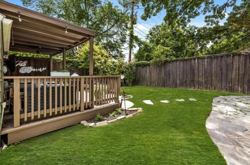 5908 Ellsworth Ave, Dallas TX 75214-2617 exterior